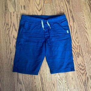 Short H&M size 12/14 good condition kids